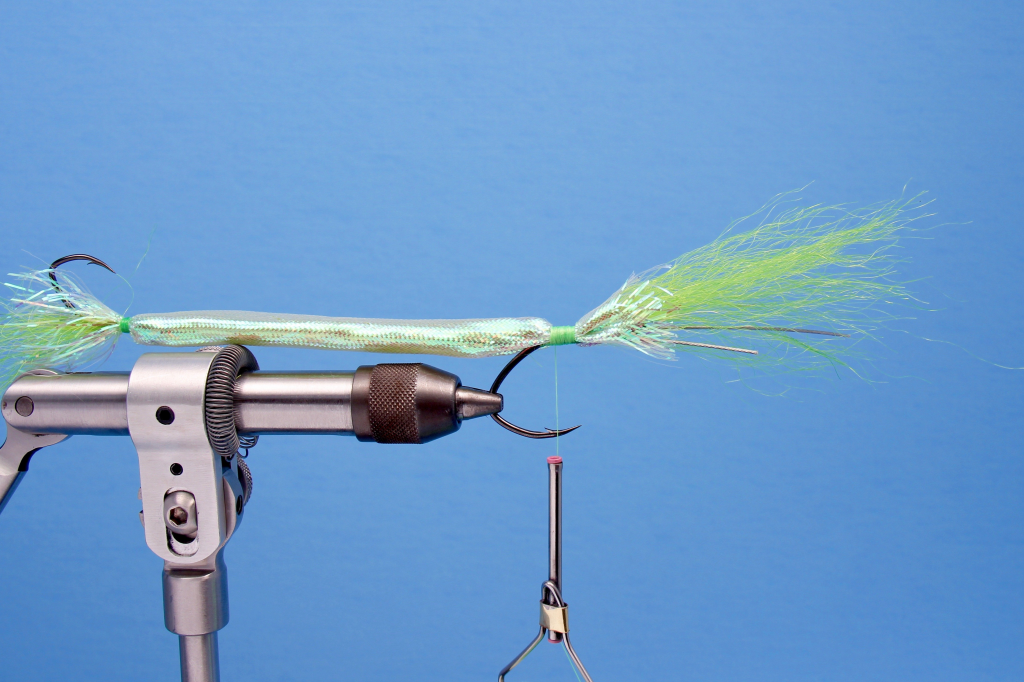 Nightmare Needlefish Fly: Catch More, Bigger Barracuda! Fly Tying Recipes &  Patterns